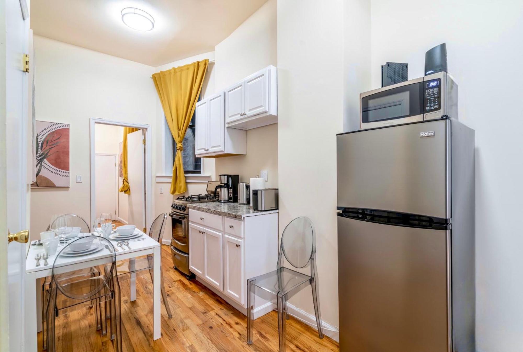 2 Bedroom Hidden Upscale Oasis 纽约 外观 照片